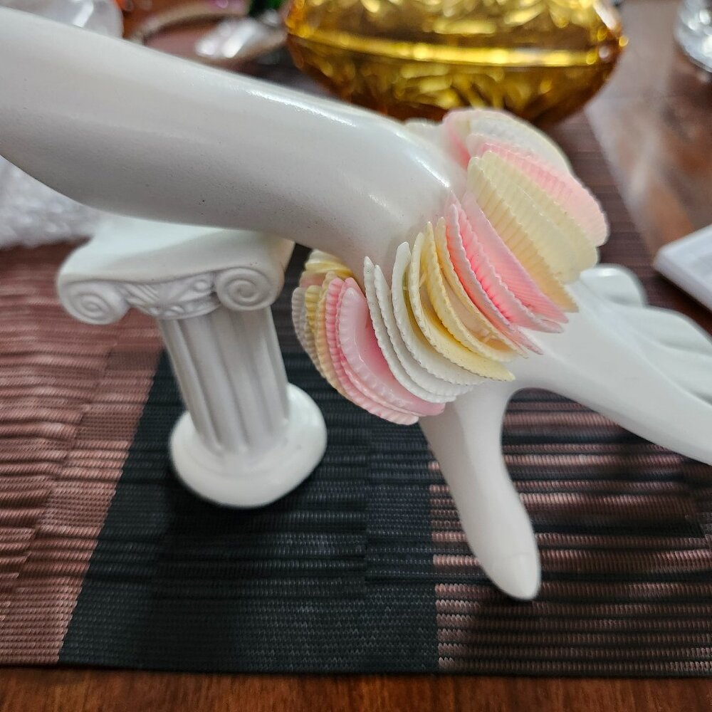 Pretty Shell Bracelet on Elastic Band Pink Yellow White